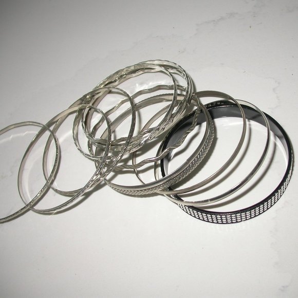Bangle Set Bracelet - Picture 1 of 3